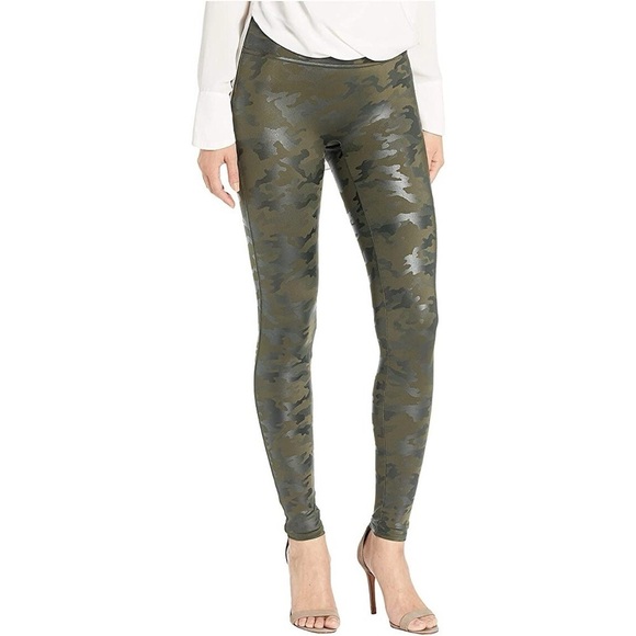 Spanx Matte Green Faux Leather Camo Leggings Power Waistband size M - Picture 3 of 8